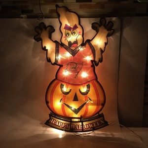 Halloween String Light NFL TAMPA BAY BUCS Ghost Figure Indoor/Outdoor 20" tall